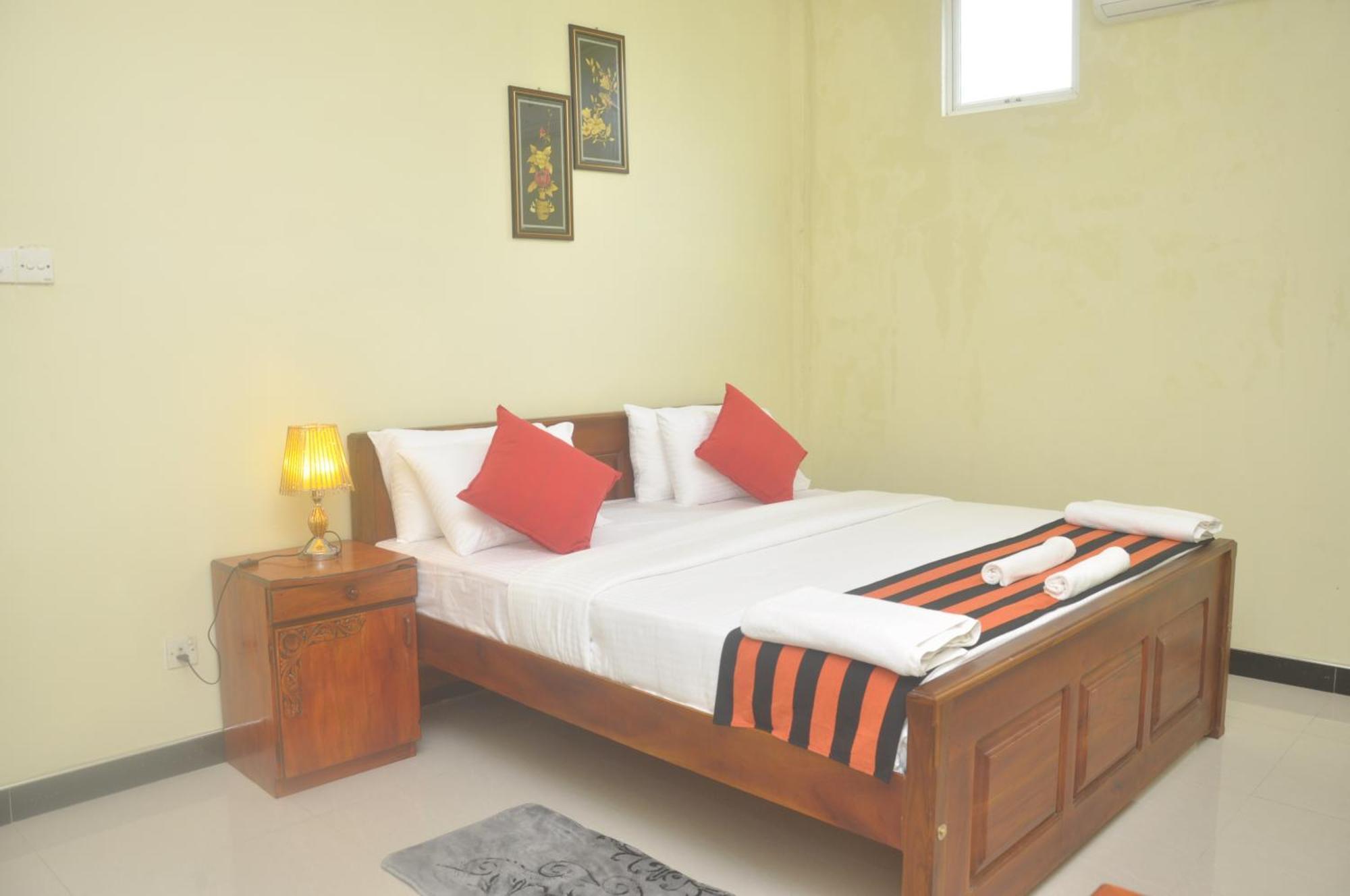The Max Villa Negombo Dış mekan fotoğraf
