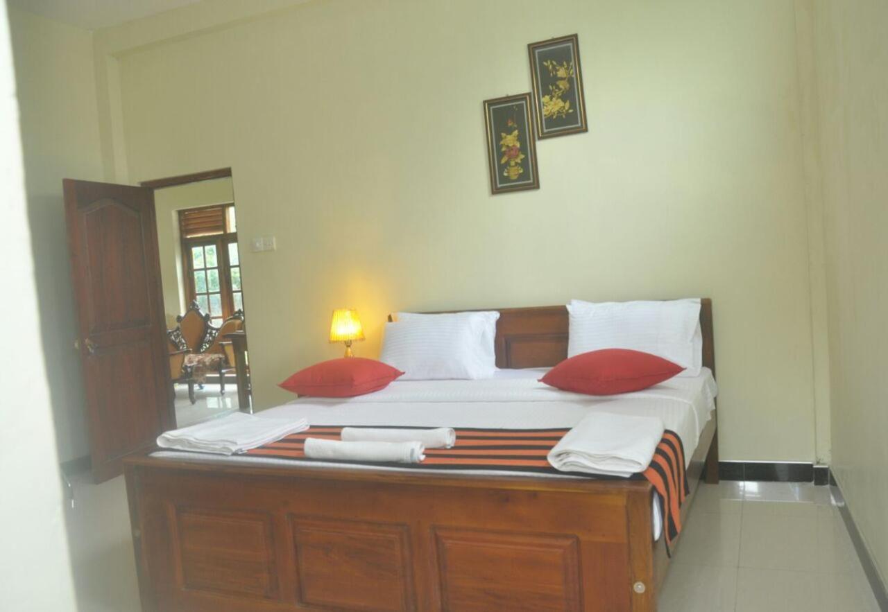 The Max Villa Negombo Dış mekan fotoğraf